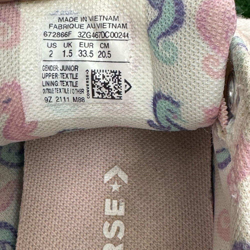 Converse Girls Shoes - Picture 4 of 6